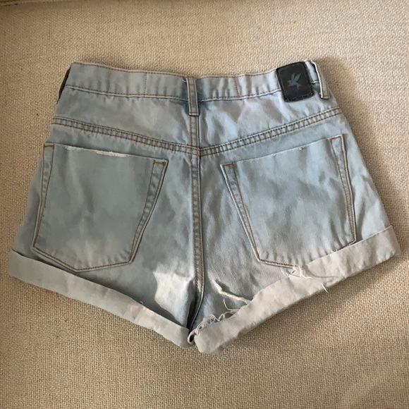 One teaspoon shorts - Picture 2 of 3